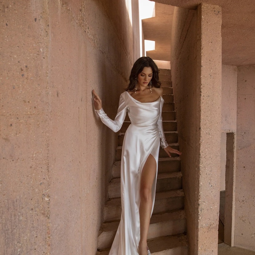 Katherine Tash Long Sleeve Scoop Neck Wedding Gown